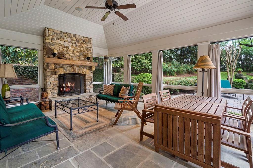 2555 Arden Road Northwest Atlanta, GA 30327 - Photo 4 of 64