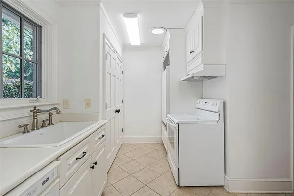 $1,898,000 | 2555 Arden Road Northwest, Atlanta, GA 30327