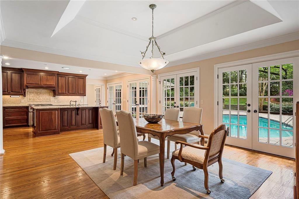2555 Arden Road Northwest Atlanta, GA 30327 - Photo 7 of 64