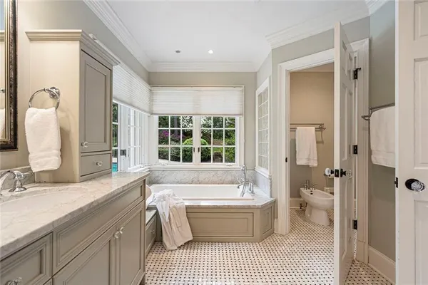 $1,898,000 | 2555 Arden Road Northwest, Atlanta, GA 30327