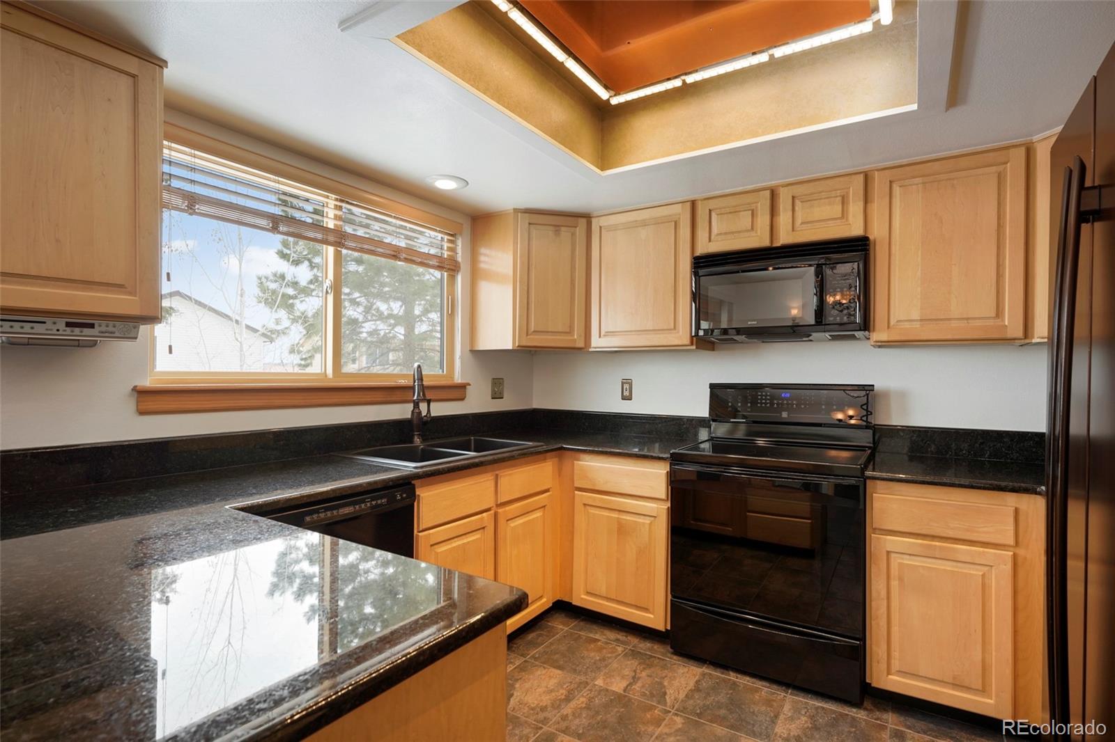 553 Timberline Place Highlands Ranch, CO 80126 - Photo 12 of 35 Gallery Image 12