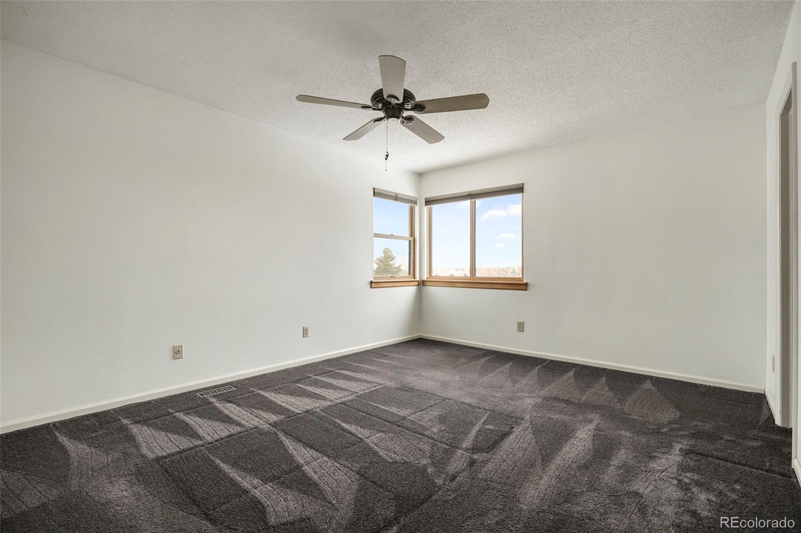 553 Timberline Place Highlands Ranch, CO 80126 - Photo 15 of 35 Gallery Image 15