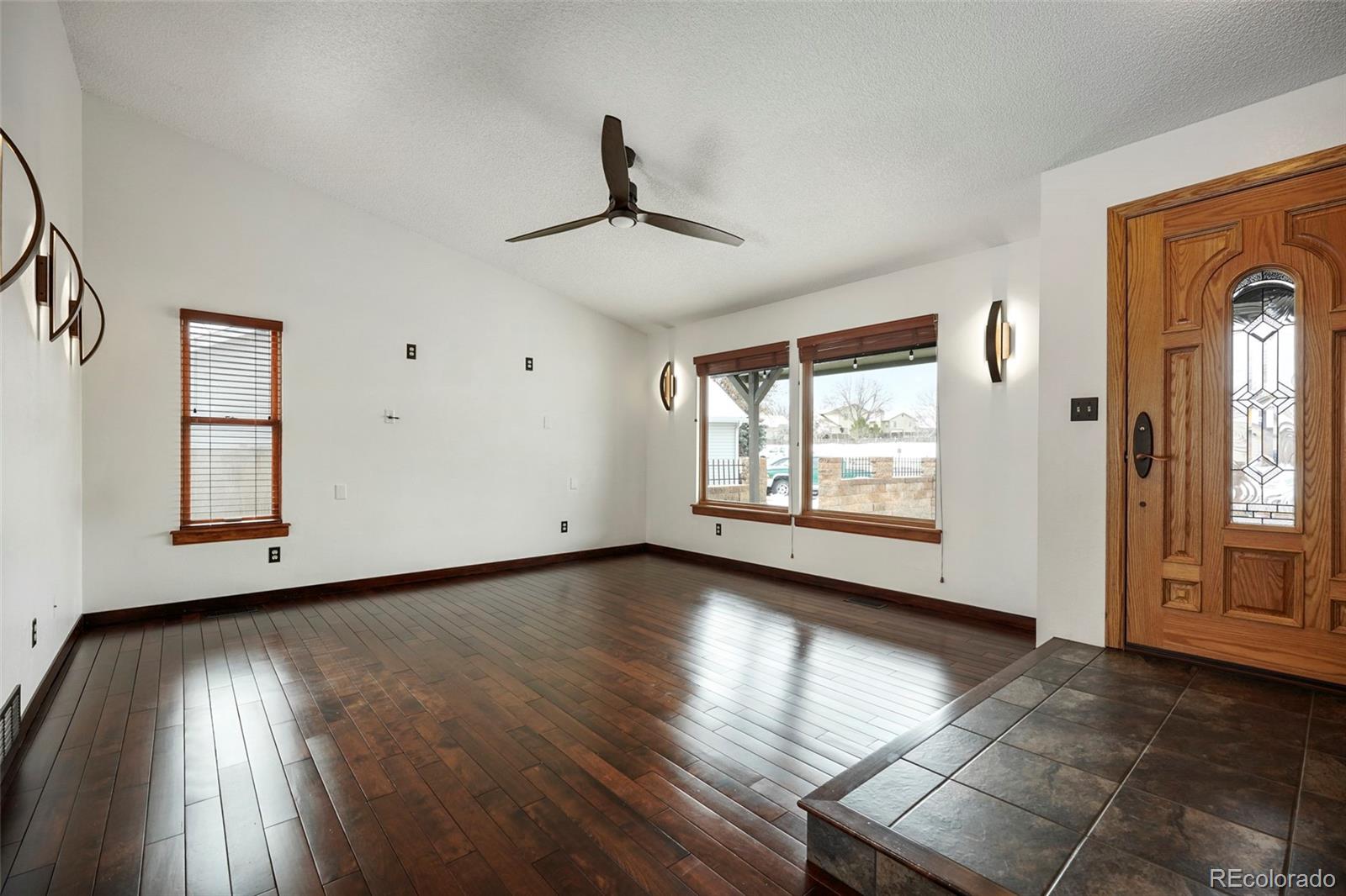 553 Timberline Place Highlands Ranch, CO 80126 - Photo 7 of 35 Gallery Image 7