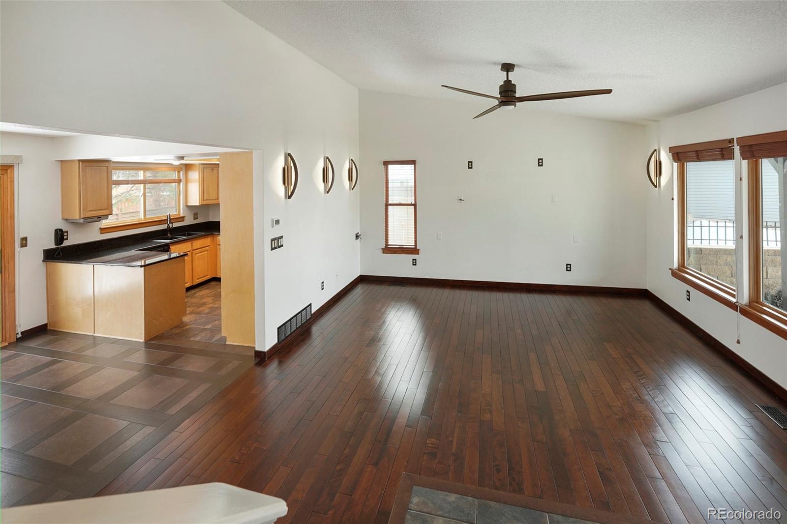 553 Timberline Place Highlands Ranch, CO 80126 - Photo 9 of 35 Gallery Image 9