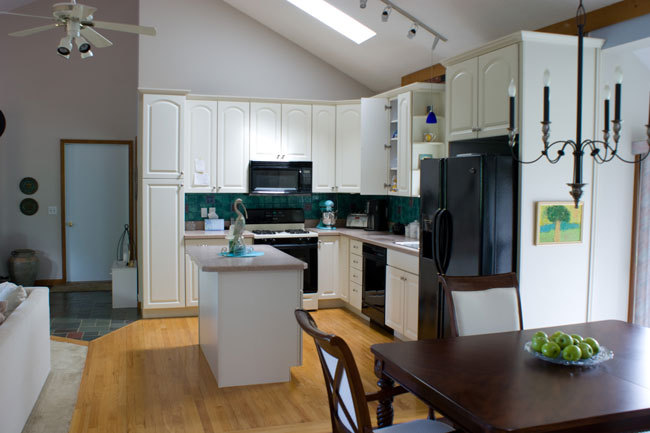 40 Greylock Estates Road Lanesborough, MA 01237 - Photo 13 of 20 Interior 5