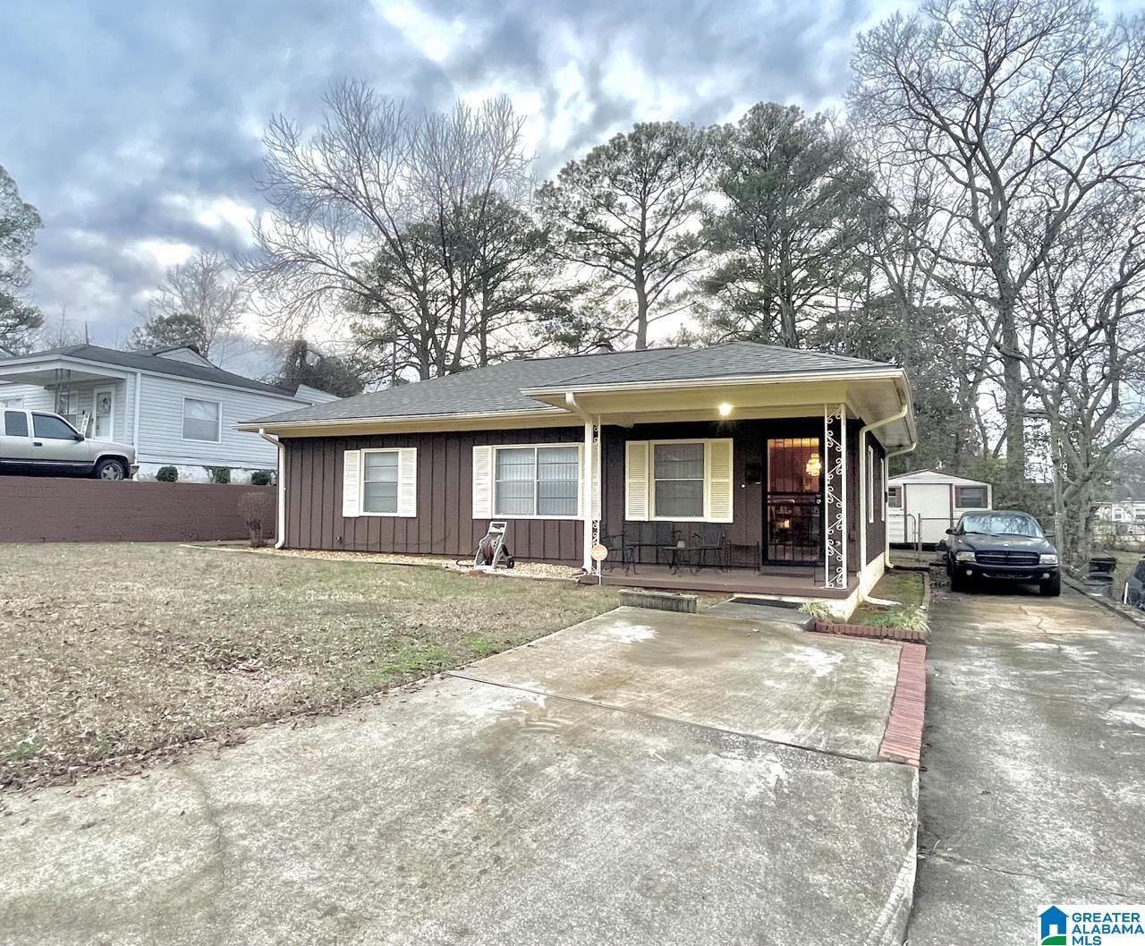 1636 17th Place Southwest Birmingham, AL 35211 - Photo 1 of 24