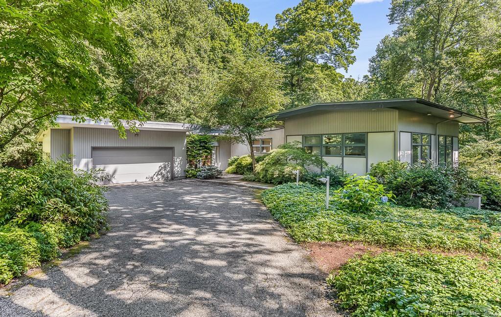 35 Sunbrook Road Woodbridge, CT 06525 - Photo 1 of 1 Front exterior of 35 Sunbrook Rd in Woodbridge