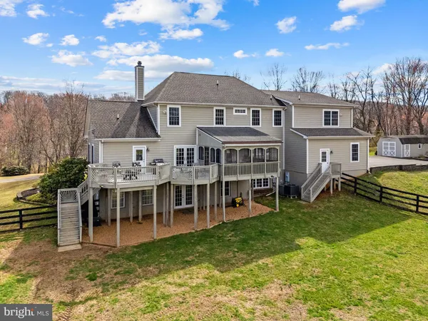 $1,375,000 | 9491 Walsingham Lane, Marshall, VA 20115