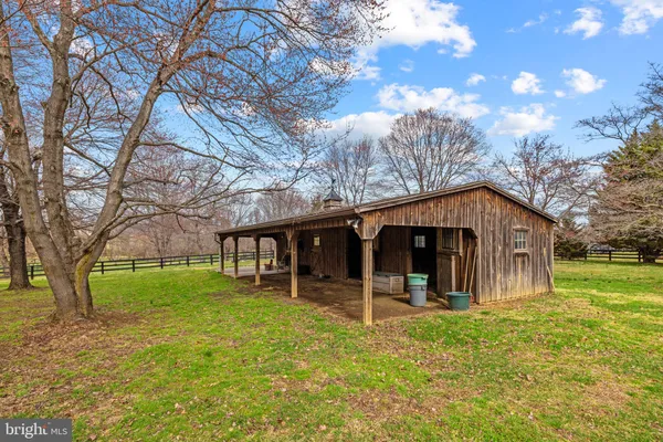 $1,375,000 | 9491 Walsingham Lane, Marshall, VA 20115