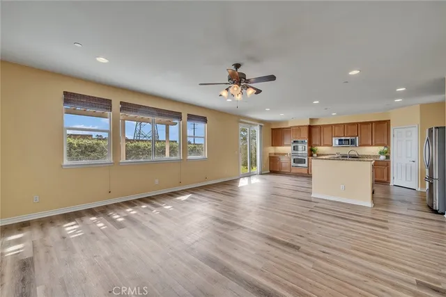 $890,000 | 15621 Pisa Lane, Fontana, CA 92336