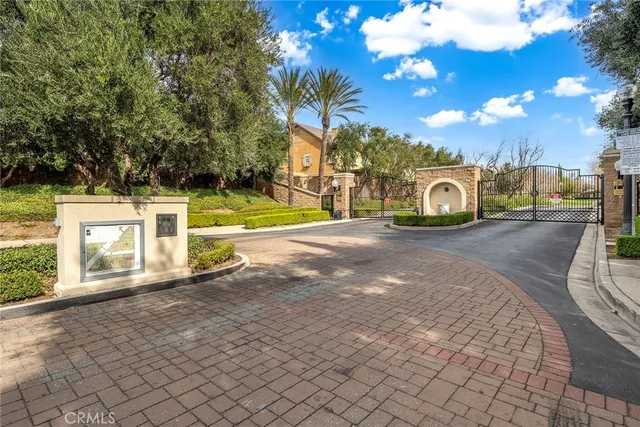 $890,000 | 15621 Pisa Lane, Fontana, CA 92336