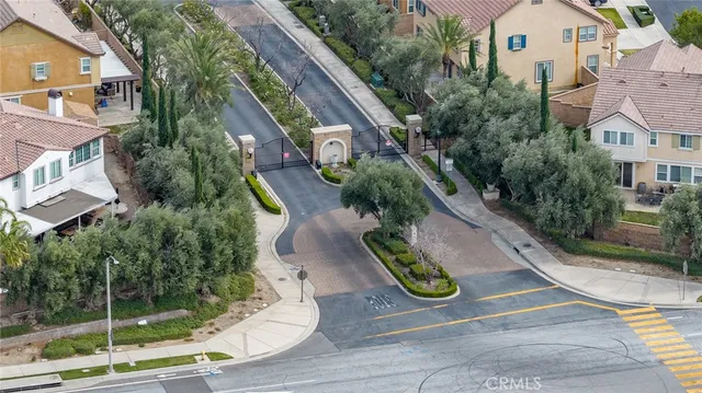 $890,000 | 15621 Pisa Lane, Fontana, CA 92336