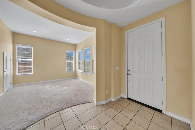 $890,000 | 15621 Pisa Lane, Fontana, CA 92336