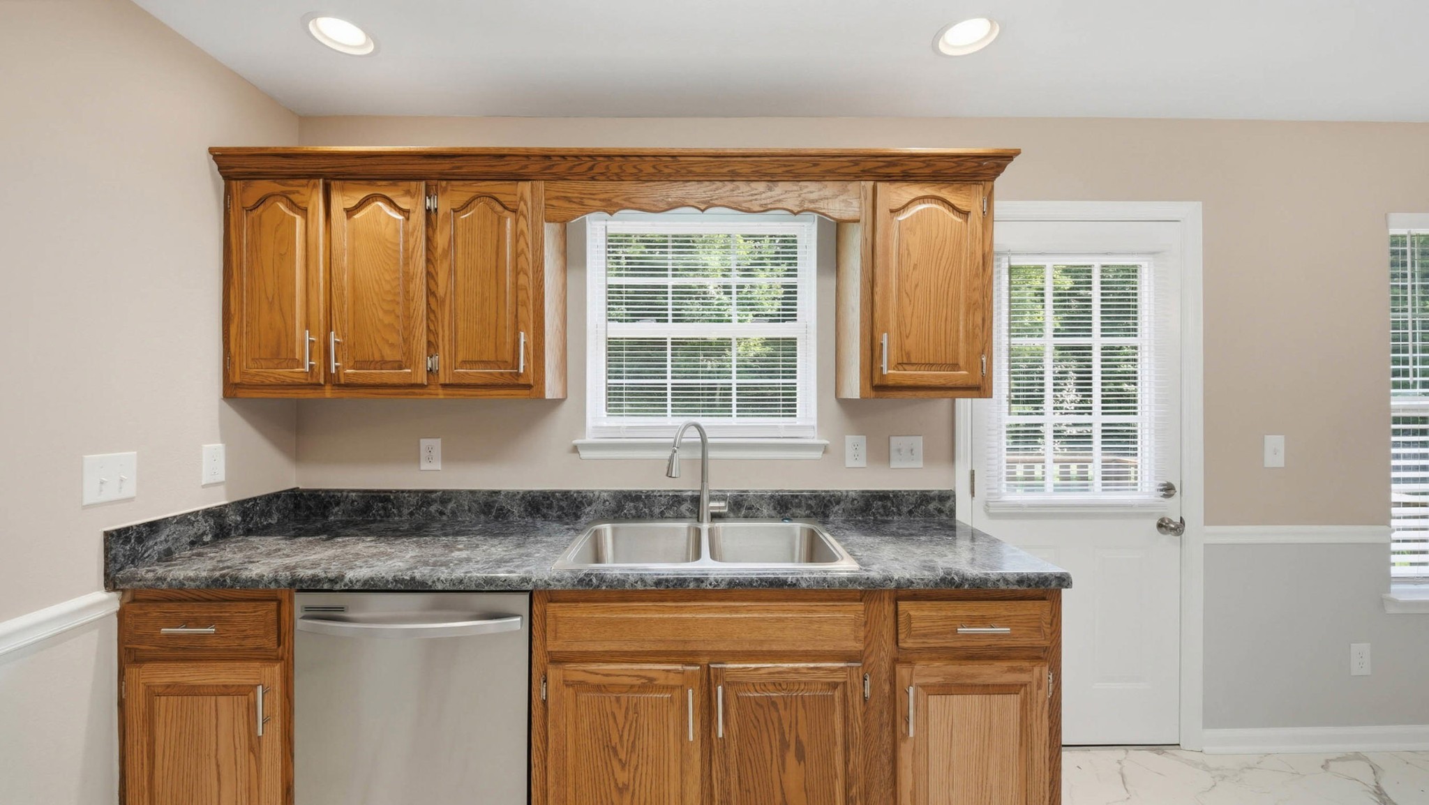 205 Pinewood Drive Rock Spring, GA 30739 - Photo 10 of 31 Gallery Image 10
