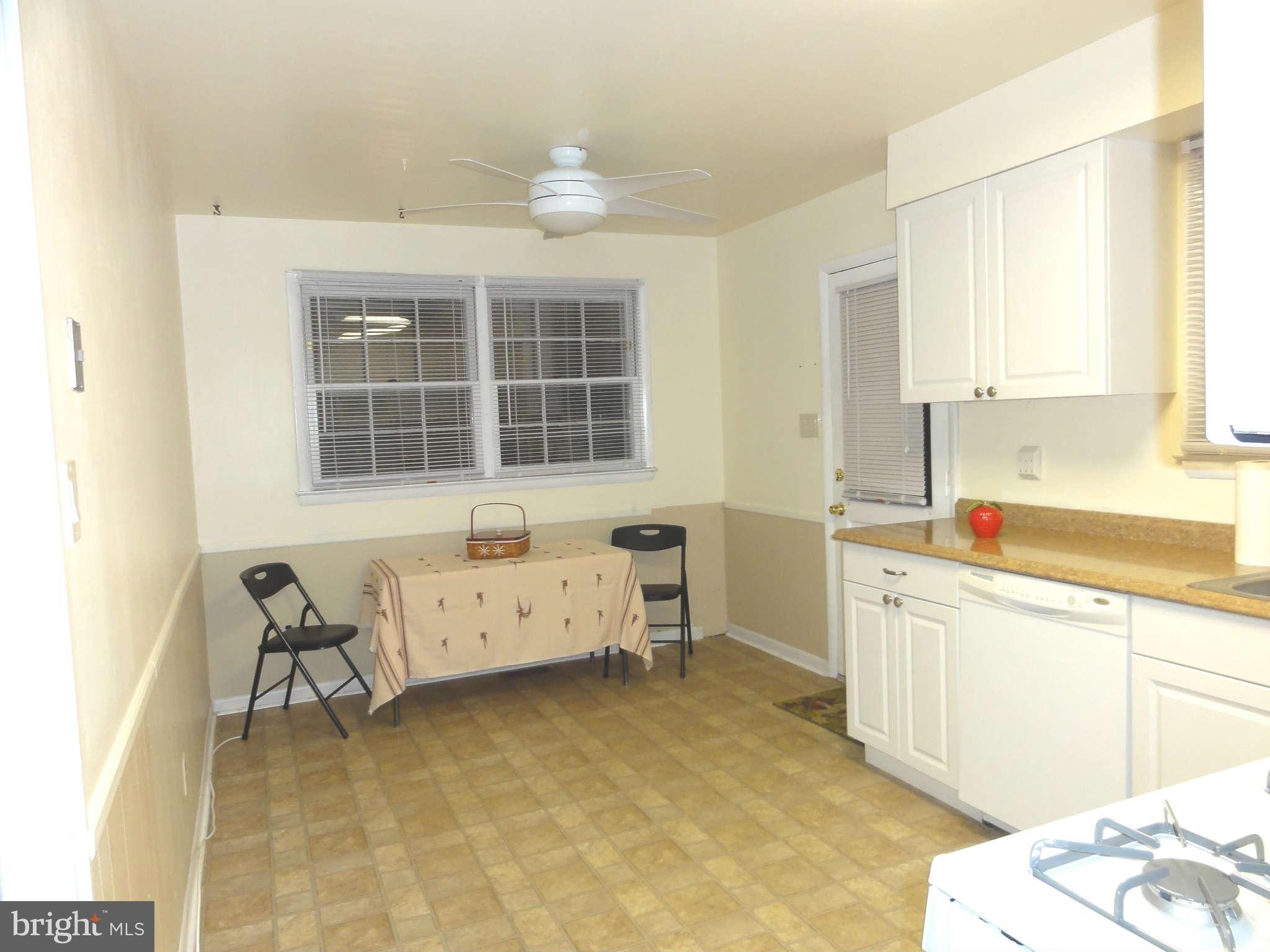 57 Caraway Road Reisterstown, MD 21136 - Photo 8 of 14 Eat-In Kitchen