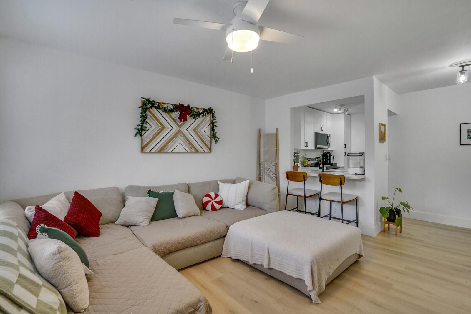 10019 Winding Lake Road, Unit 103 Sunrise, FL 33351 - Photo 6 of 11 16_Image_16_mls