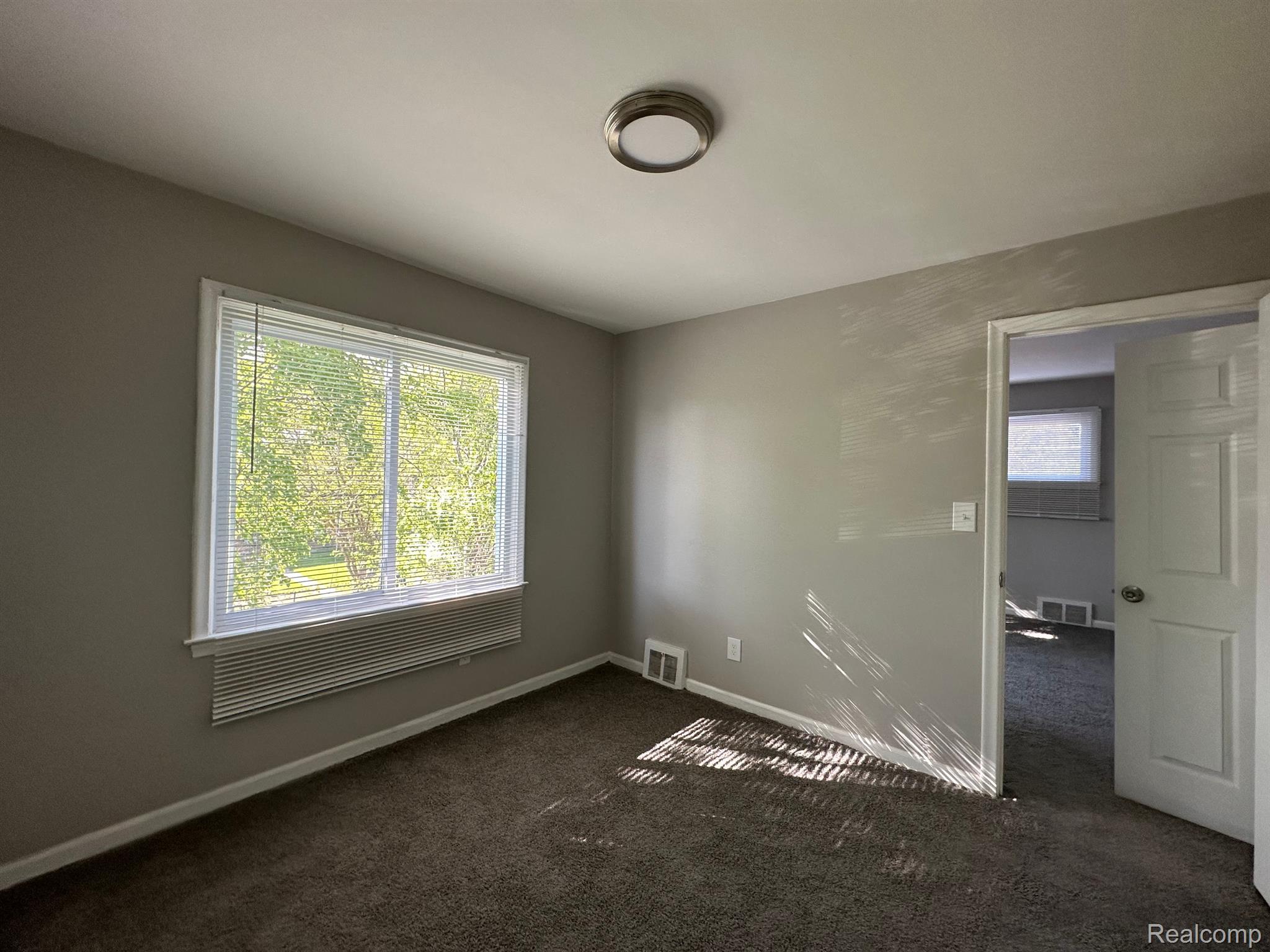 529 Frazier Street River Rouge, MI 48218 - Photo 26 of 41 Gallery Image 26