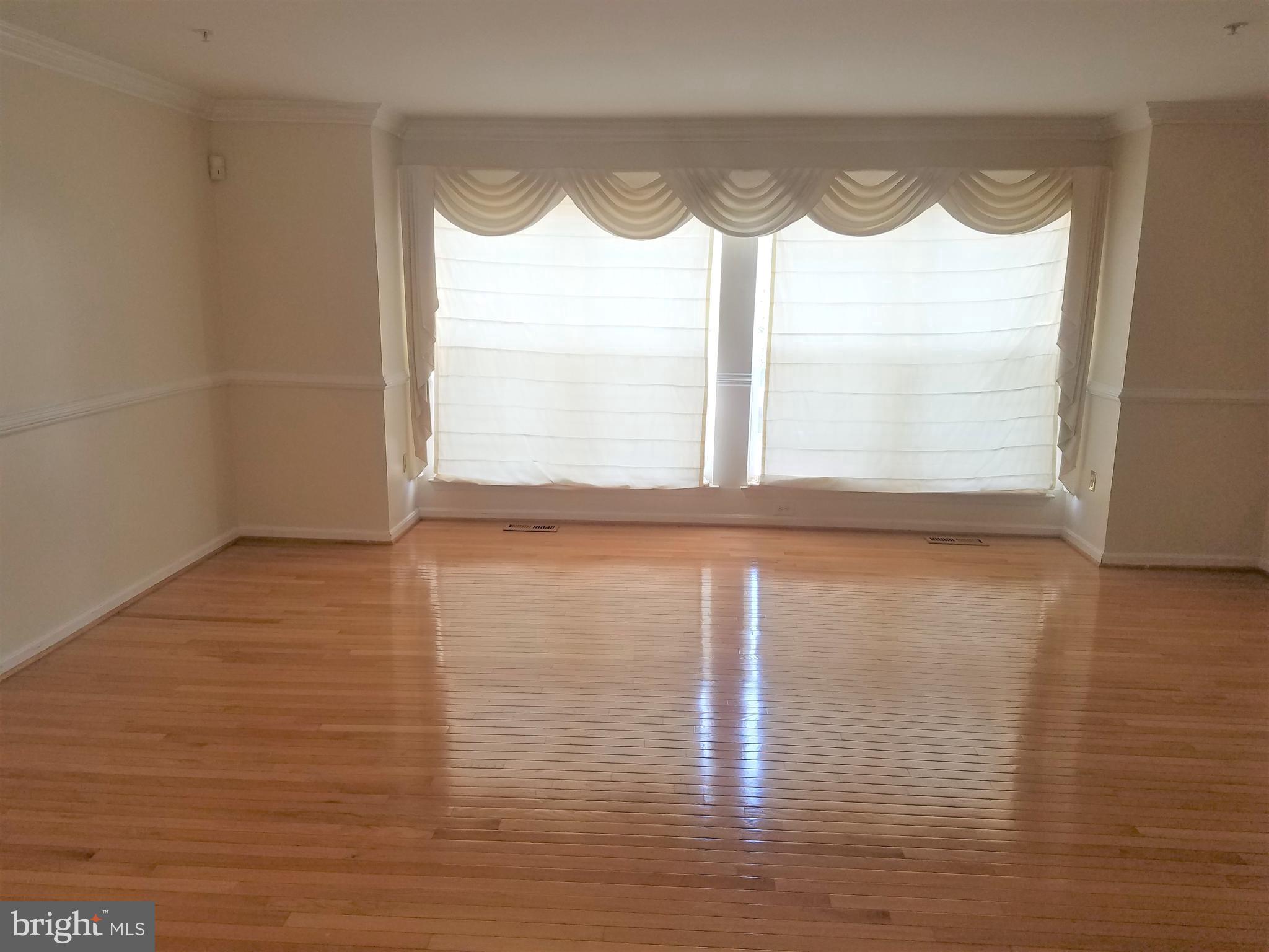 917 Vauxhall Road Landover, MD 20785 - Photo 2 of 15