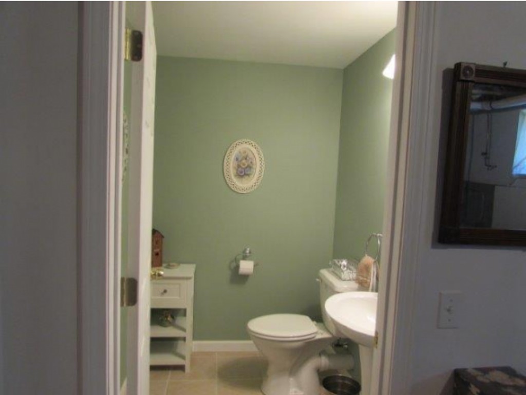 20 Rollins Pond Road Gilmanton, NH 03237 - Photo 25 of 35