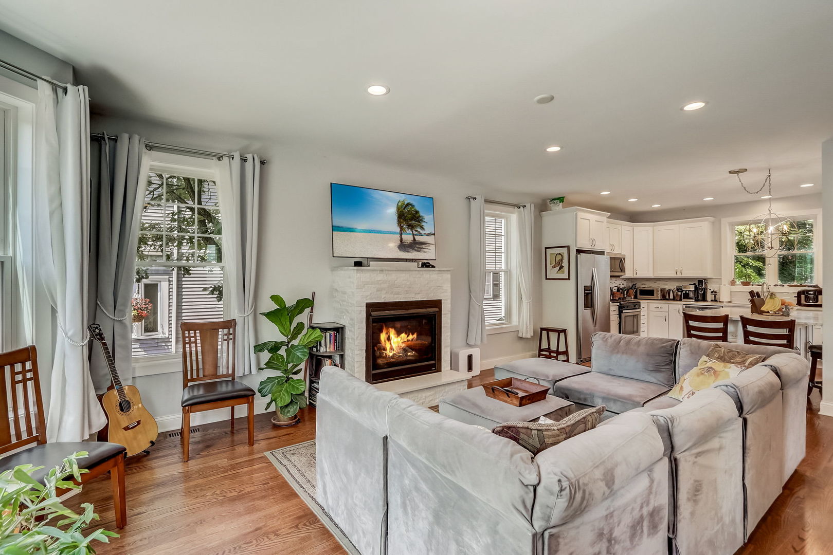 204 Fairbank Road Riverside, IL 60546 - Photo 2 of 35 a living room with furniture fireplace and potted plant