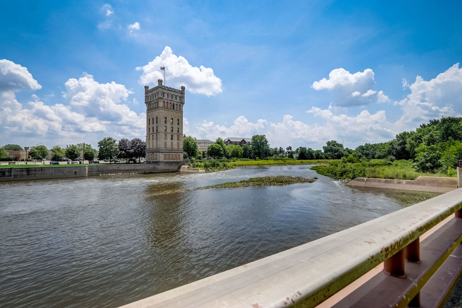 204 Fairbank Road Riverside, IL 60546 - Photo 30 of 35 a view of a lake with a big yard