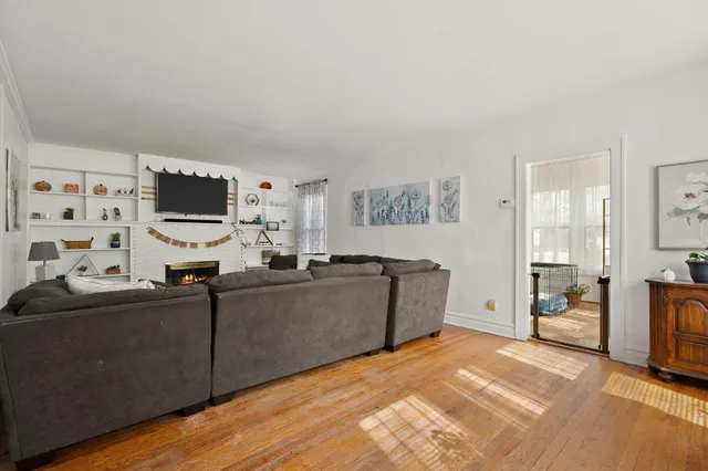 $245,000 | 63 Kenwood Street, Hammond, IN 46324