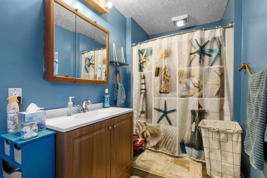 593 East Madison Street Rochester, PA 15074 - Photo 21 of 25