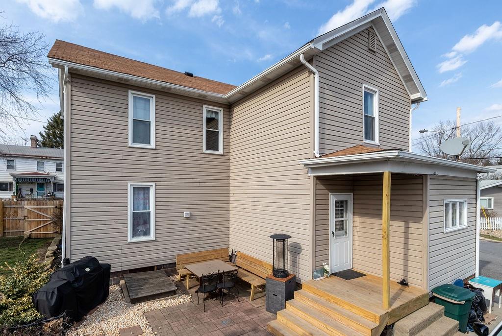593 East Madison Street Rochester, PA 15074 - Photo 24 of 25