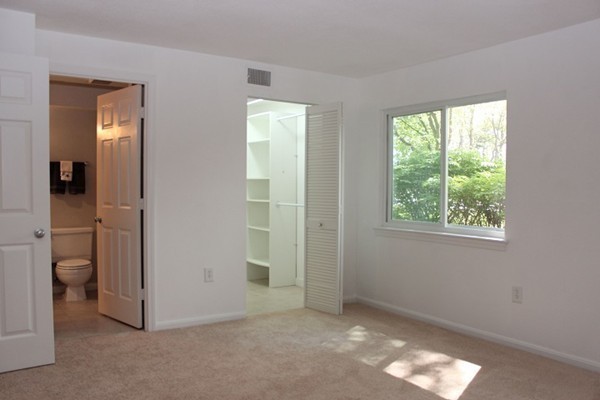 2 Beal's Cove Road, Unit G Hingham, MA 02043 - Photo 10 of 28 Gallery Image 10