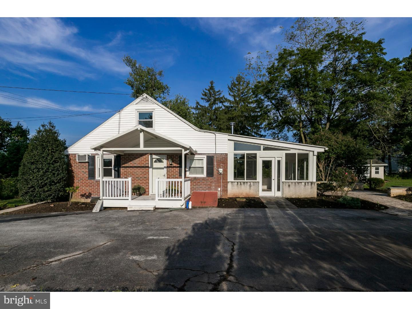 1629 St Peters Road Pottstown, PA 19465 - Photo 4 of 23 Exterior Side