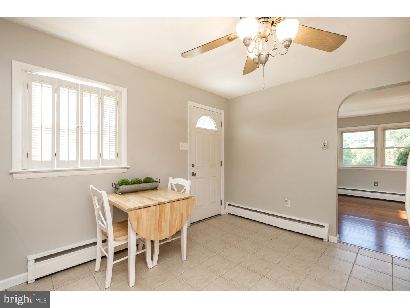 1629 St Peters Road Pottstown, PA 19465 - Photo 6 of 23 Kitchen