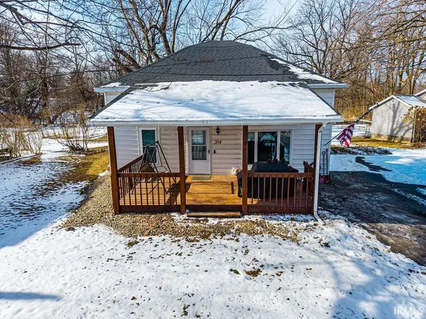 $165,000 | 204 South Main Street, La Fontaine, IN 46940