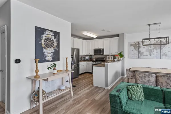 $700,000 | 75 Wesmont Drive, Unit 1812, Wood-Ridge, NJ 07075