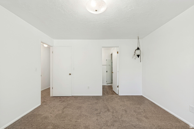 1602 Nicklaus Circle Sandy, UT 84092 - Photo 18 of 42