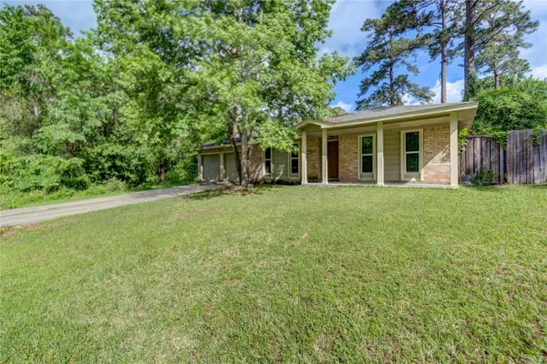 $1,950 | 3530 Kentwood Drive, Spring, TX 77380