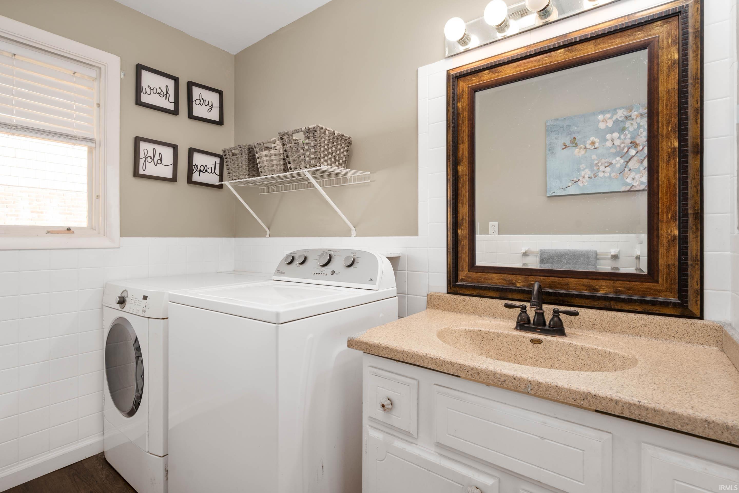 705 North Bittersweet Lane Muncie, IN 47304 - Photo 15 of 27