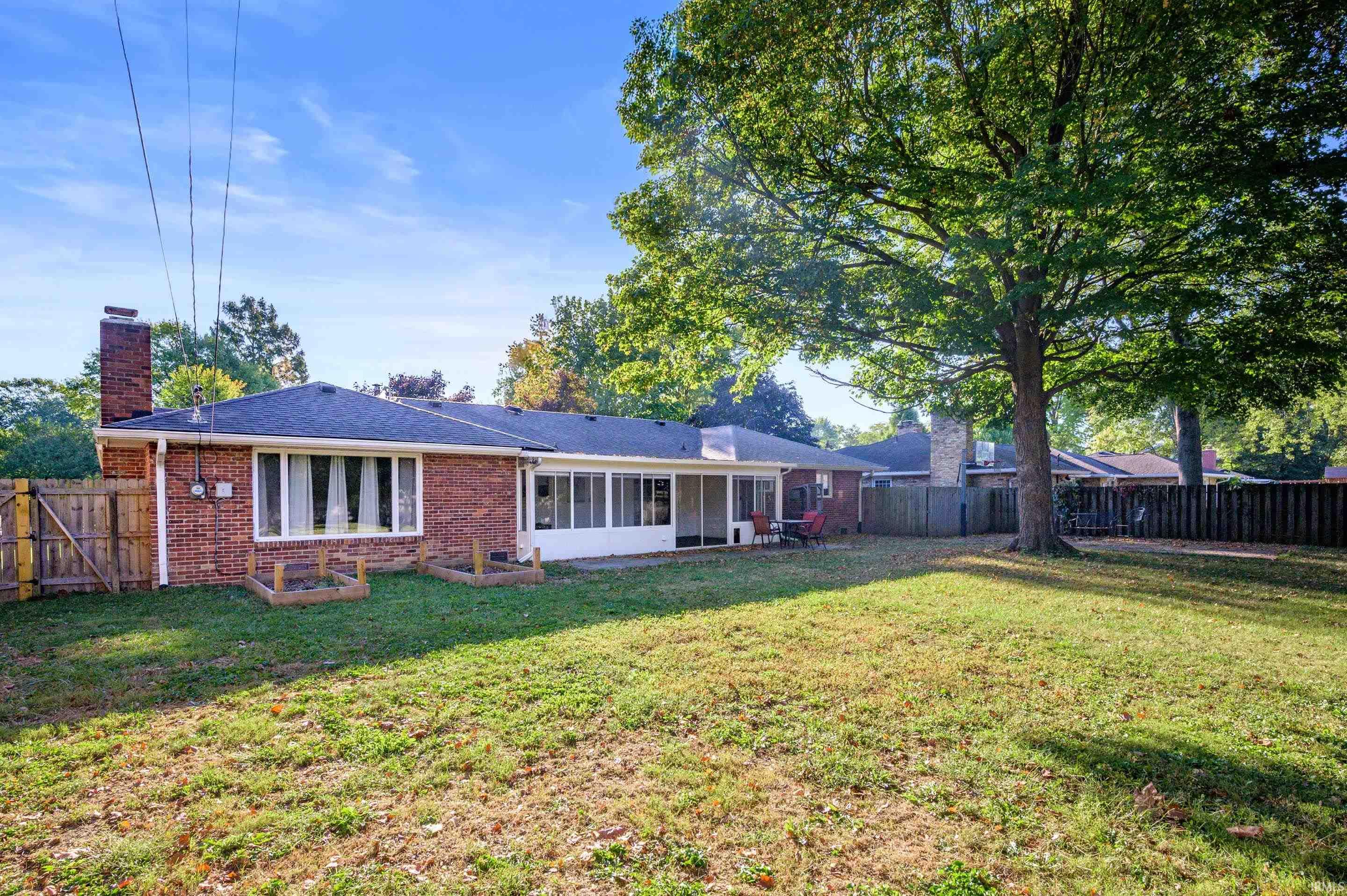 705 North Bittersweet Lane Muncie, IN 47304 - Photo 24 of 27