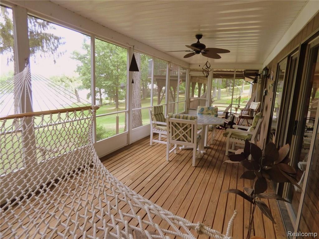 350 Bruin Lake Road Gregory, MI 48137 - Photo 29 of 35 23 SCREENED IN PORCH.JPG