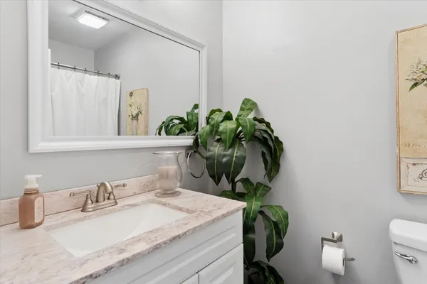 $850,000 | 1923 Hillside Lane, Lisle, IL 60532