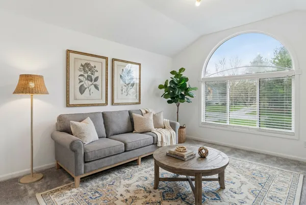 $850,000 | 1923 Hillside Lane, Lisle, IL 60532