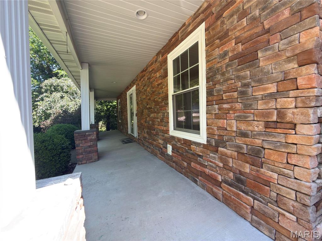 88 Heritage Road Hannibal, MO 63401 - Photo 2 of 29