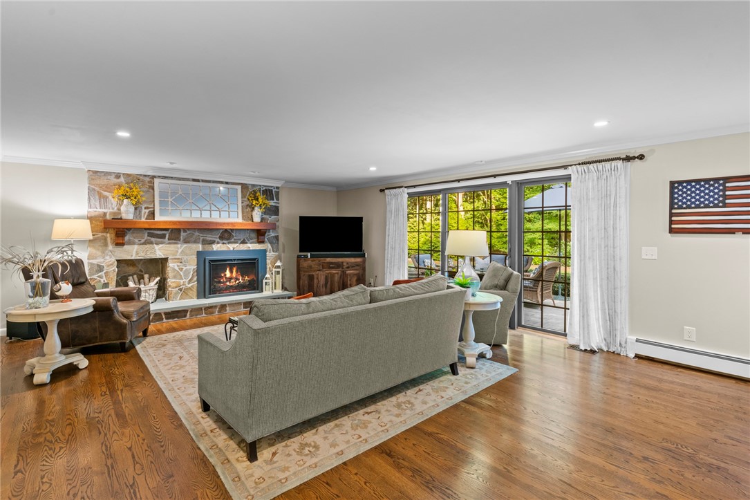 145 Dagnillo Drive Warwick, RI 02818 - Photo 16 of 49