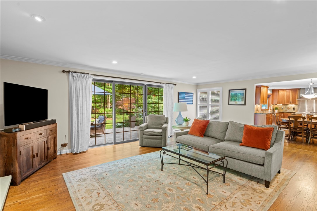 145 Dagnillo Drive Warwick, RI 02818 - Photo 19 of 49