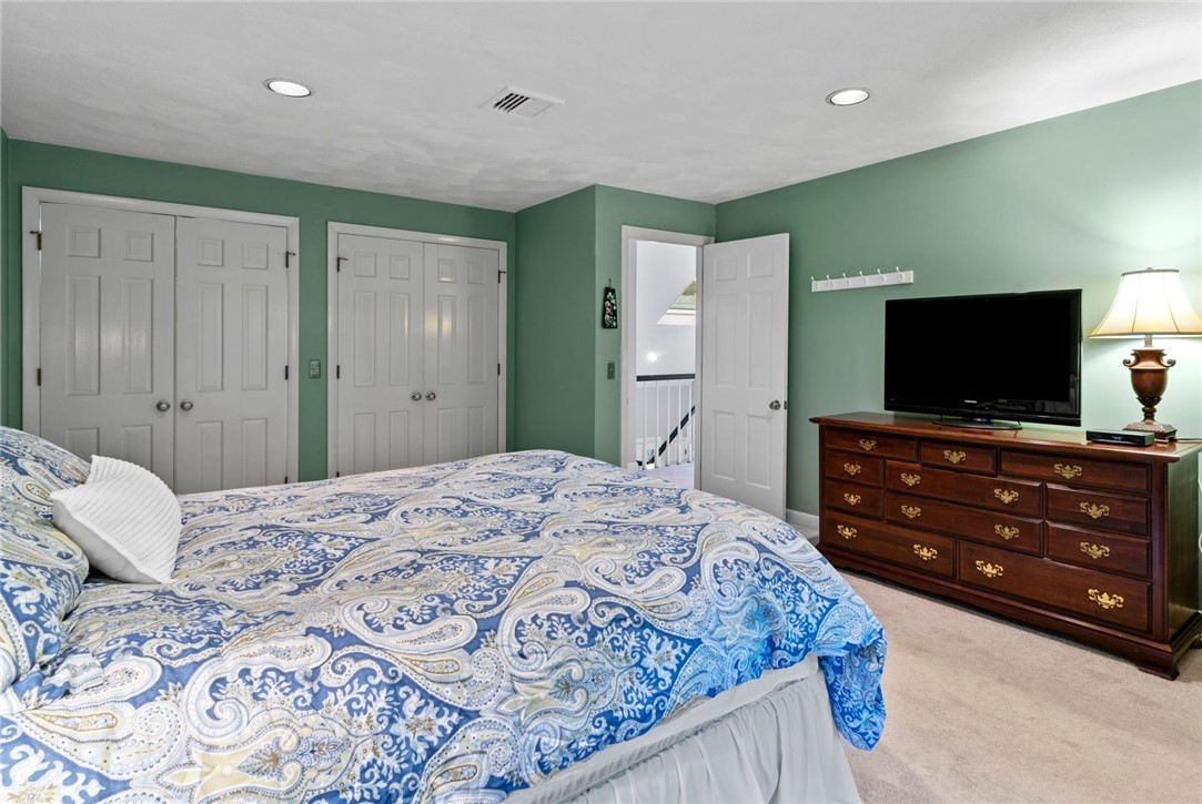 145 Dagnillo Drive Warwick, RI 02818 - Photo 36 of 49