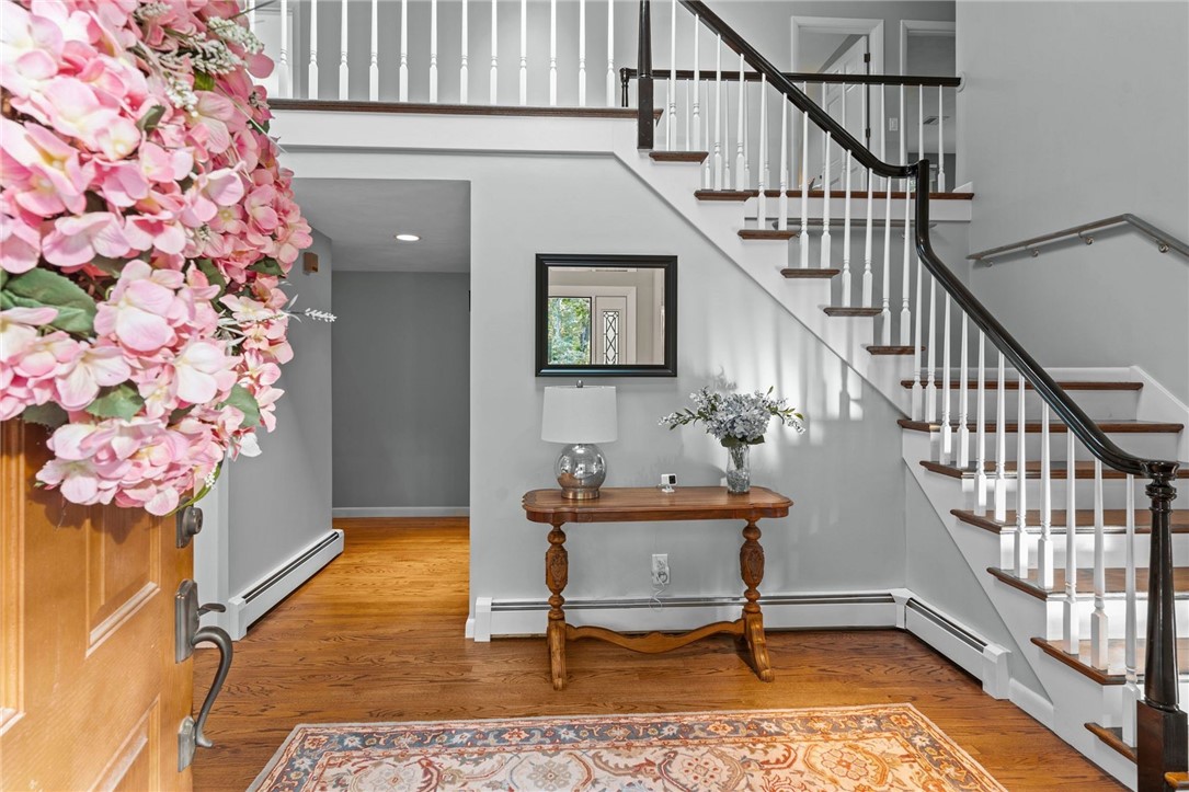 145 Dagnillo Drive Warwick, RI 02818 - Photo 8 of 49