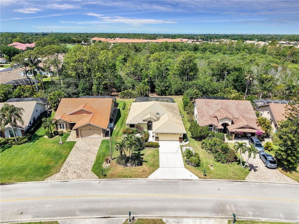 417 Countryside Drive Naples, FL 34104 - Photo 3 of 49 Gallery Image 3