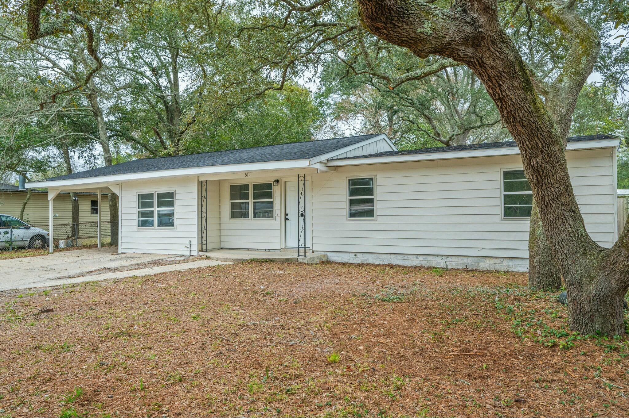 511 Thornhill Road Fort Walton Beach, FL 32547 - Photo 2 of 30 tempImageVJK28Z