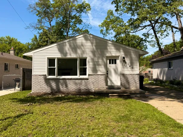$239,900 | 6145 Dowling Avenue, Westland, MI 48185