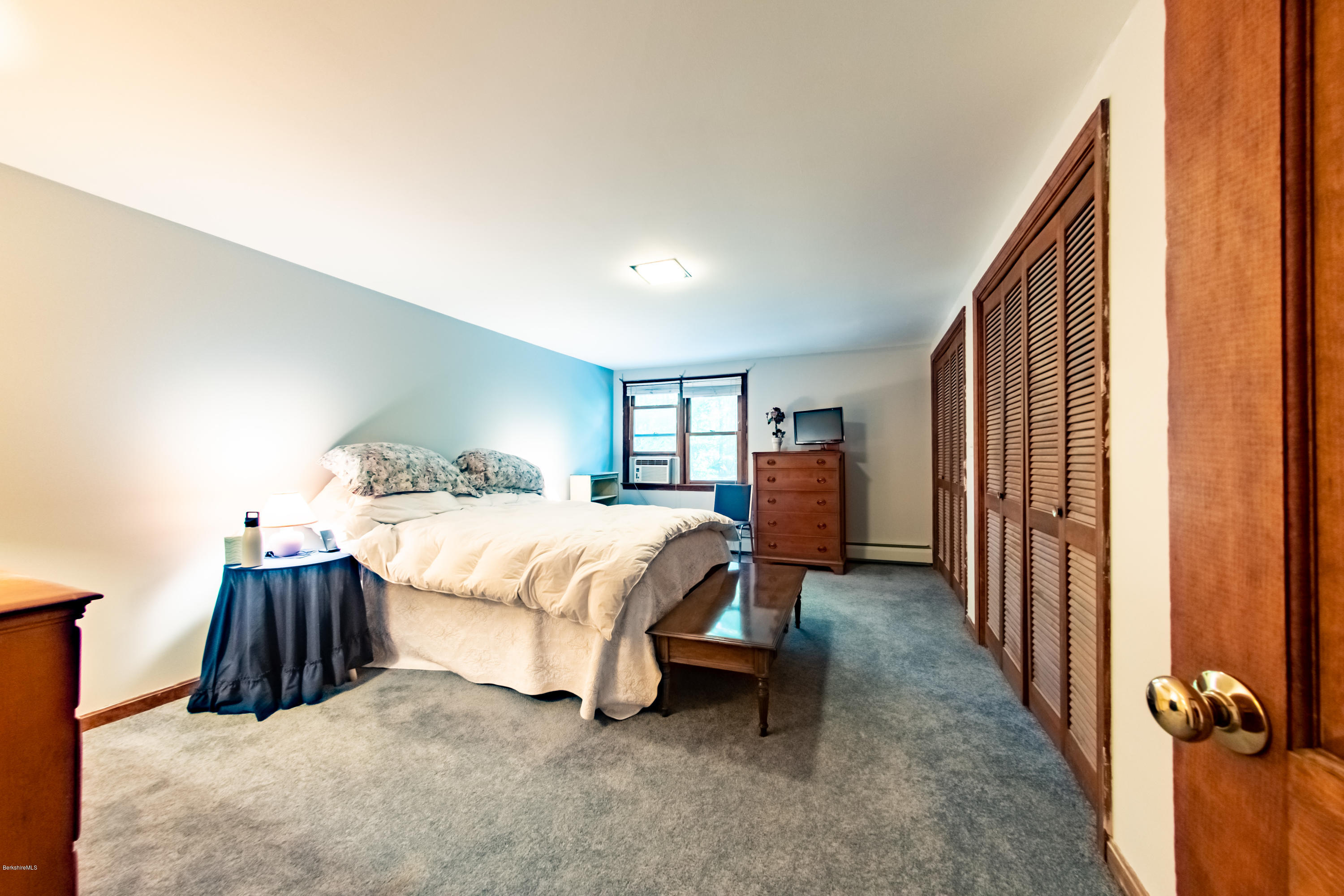 28 South Mountain Road Pittsfield, MA 01201 - Photo 18 of 26 34 - Second Floor Bed Room 3