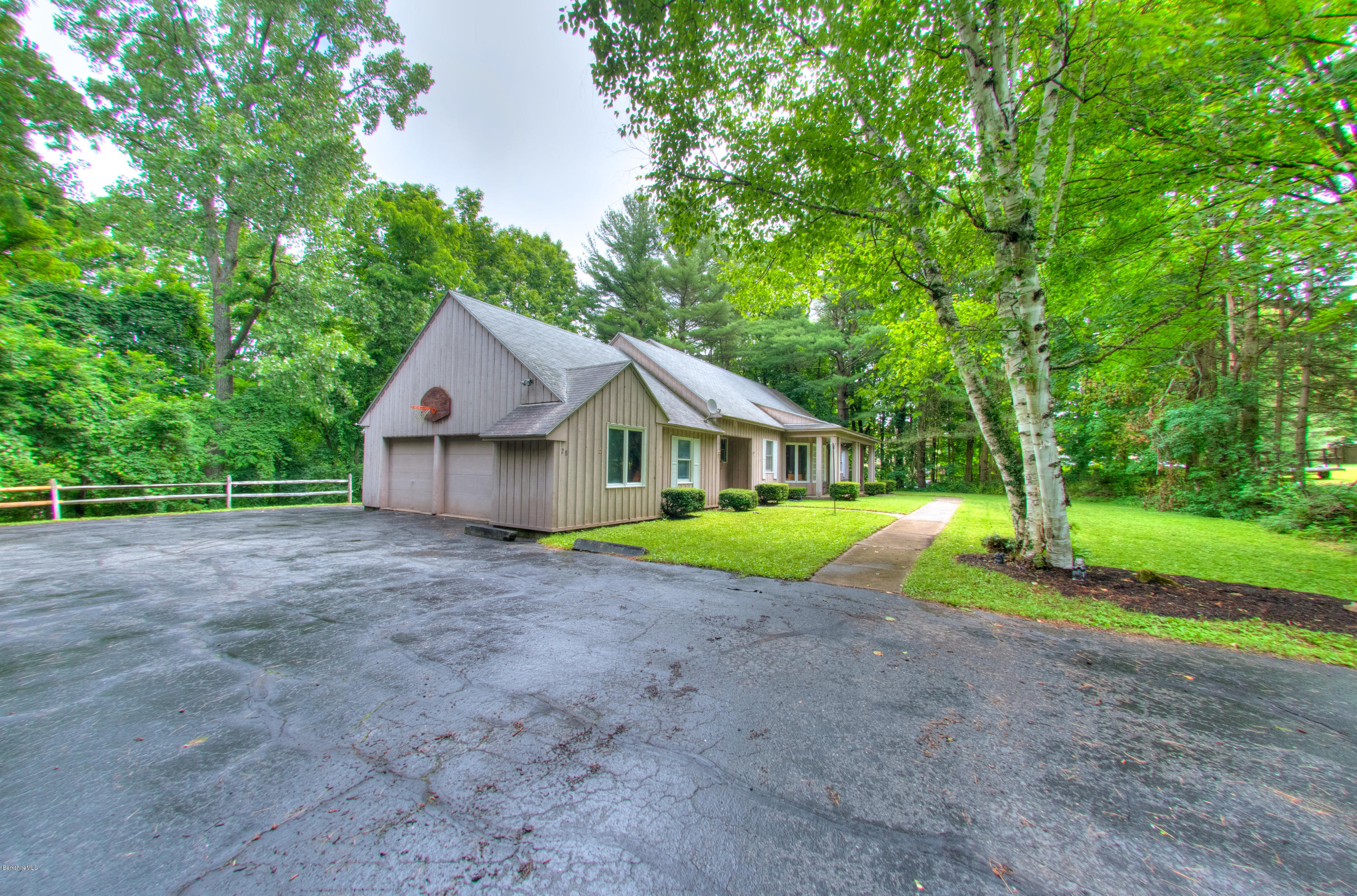 28 South Mountain Road Pittsfield, MA 01201 - Photo 22 of 26 39 - Outside Driveway House